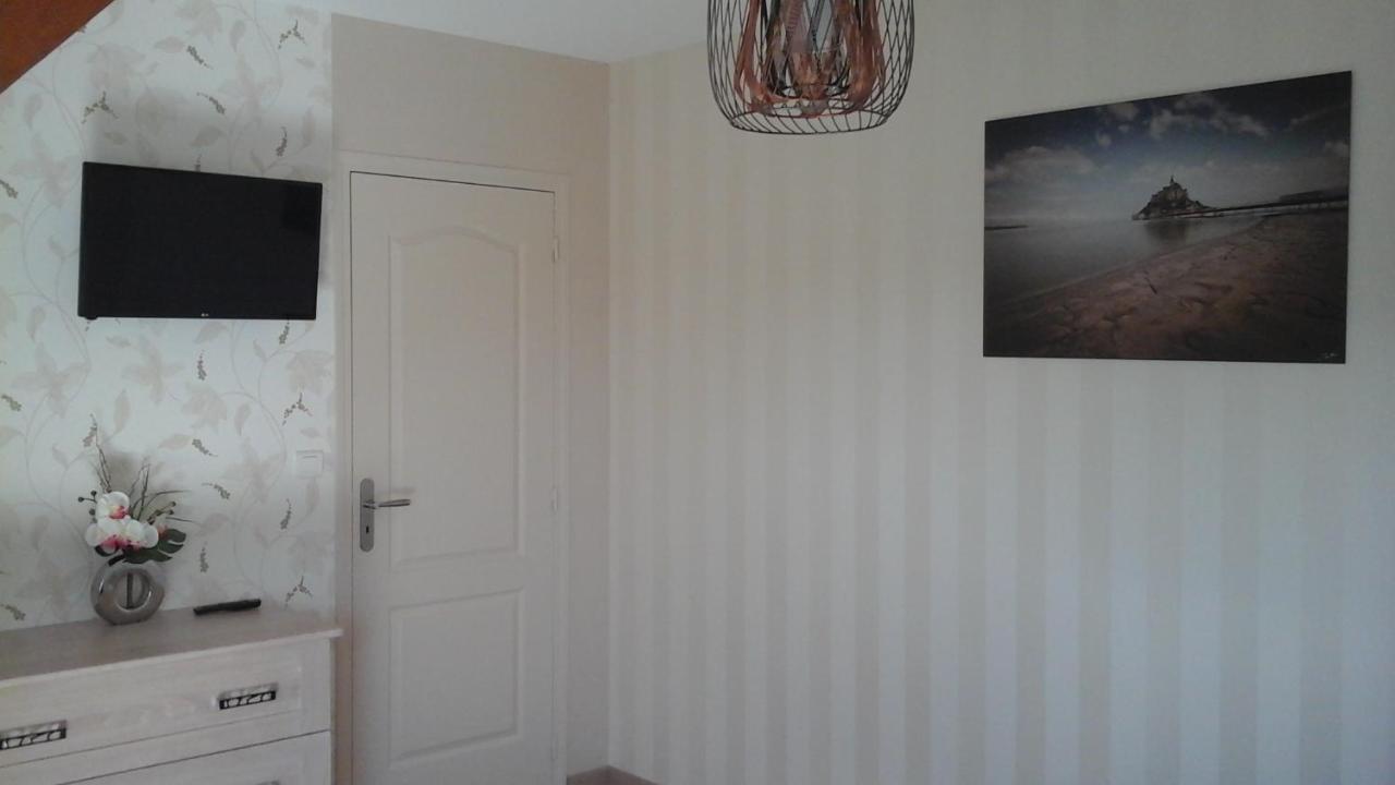 B&B La Rive - Le Mont Saint Michel Ardevon Bagian luar foto