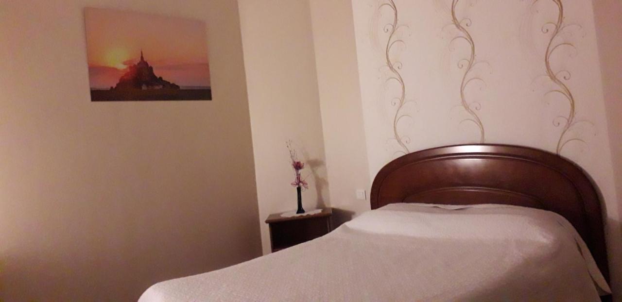B&B La Rive - Le Mont Saint Michel Ardevon Bagian luar foto