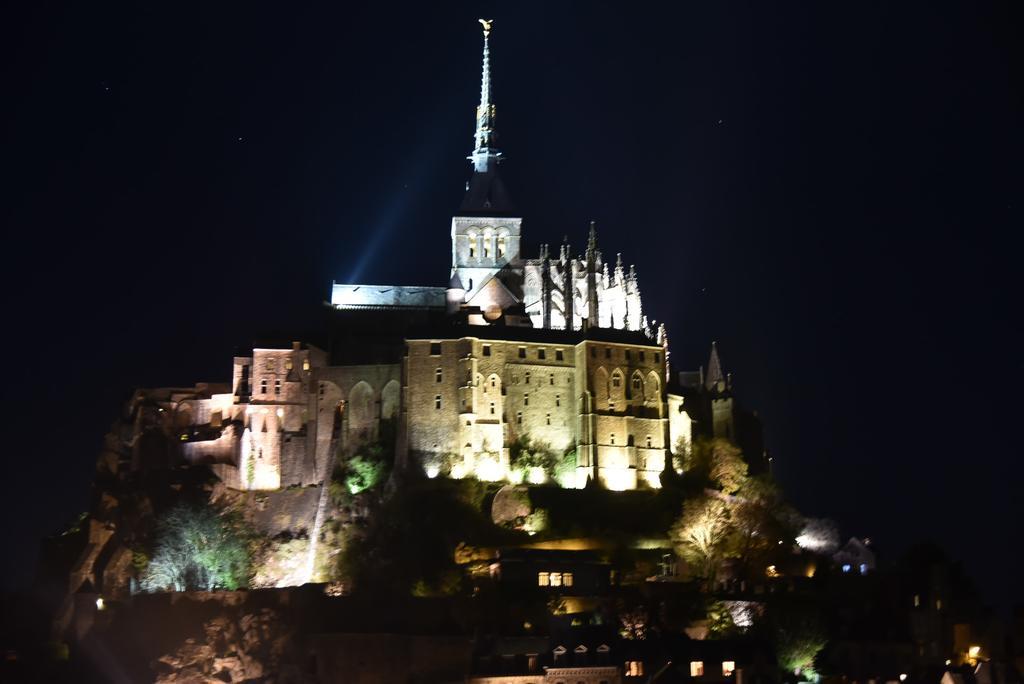 B&B La Rive - Le Mont Saint Michel Ardevon Bagian luar foto